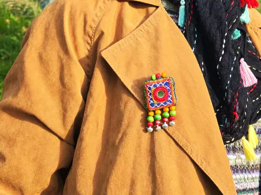 Brooch - Blue portal